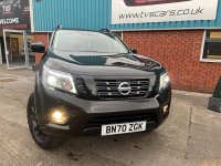 NISSAN NAVARA
