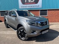 NISSAN NAVARA